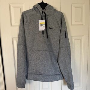 Nike Men’s Training Hoodie Gray Small NWT Pullover Swoosh